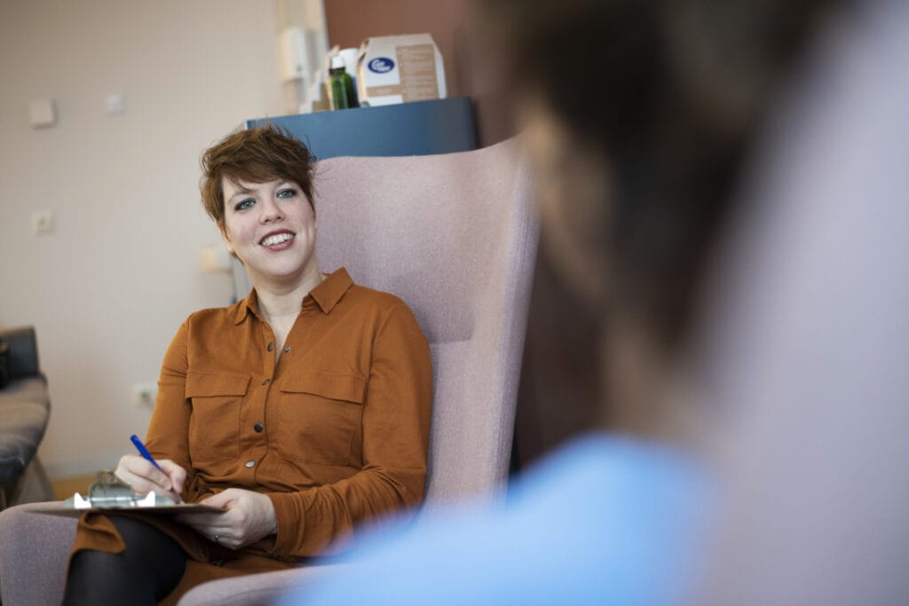 A therapy session at a behavioral health facility that's designed to improve mental health.